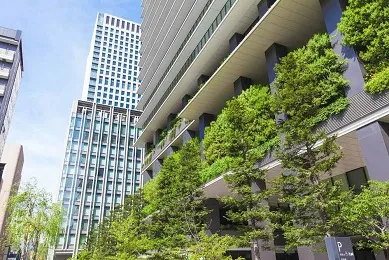 <静岡県浜松市>【不動産売買・賃貸契約を担う宅地建物取引士】月給50万円程度/土日祝休み/年間休日125日/残業少なめ